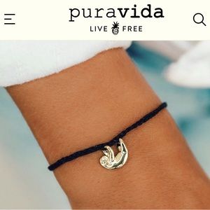 NWT Pura Vida SAVE THE SLOTHS charm bracelet.